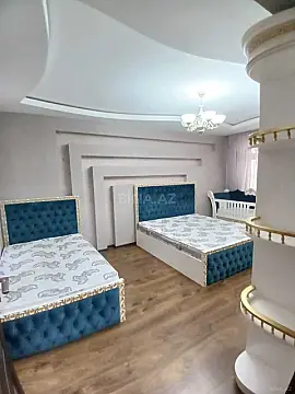 Kirayə verilir 3 otaqlı mənzil 130 m²