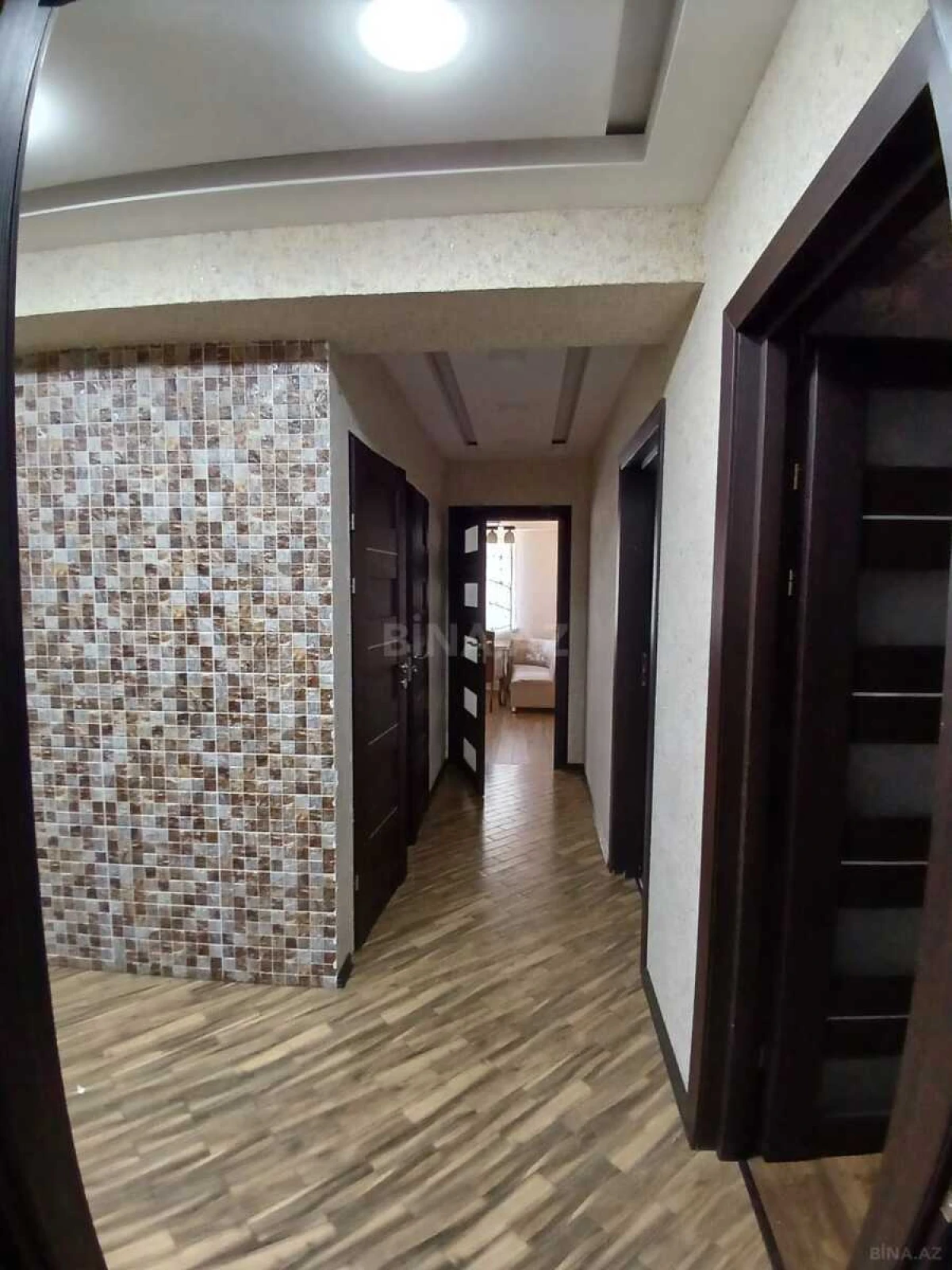 Kirayə verilir 3 otaqlı mənzil 130 m²