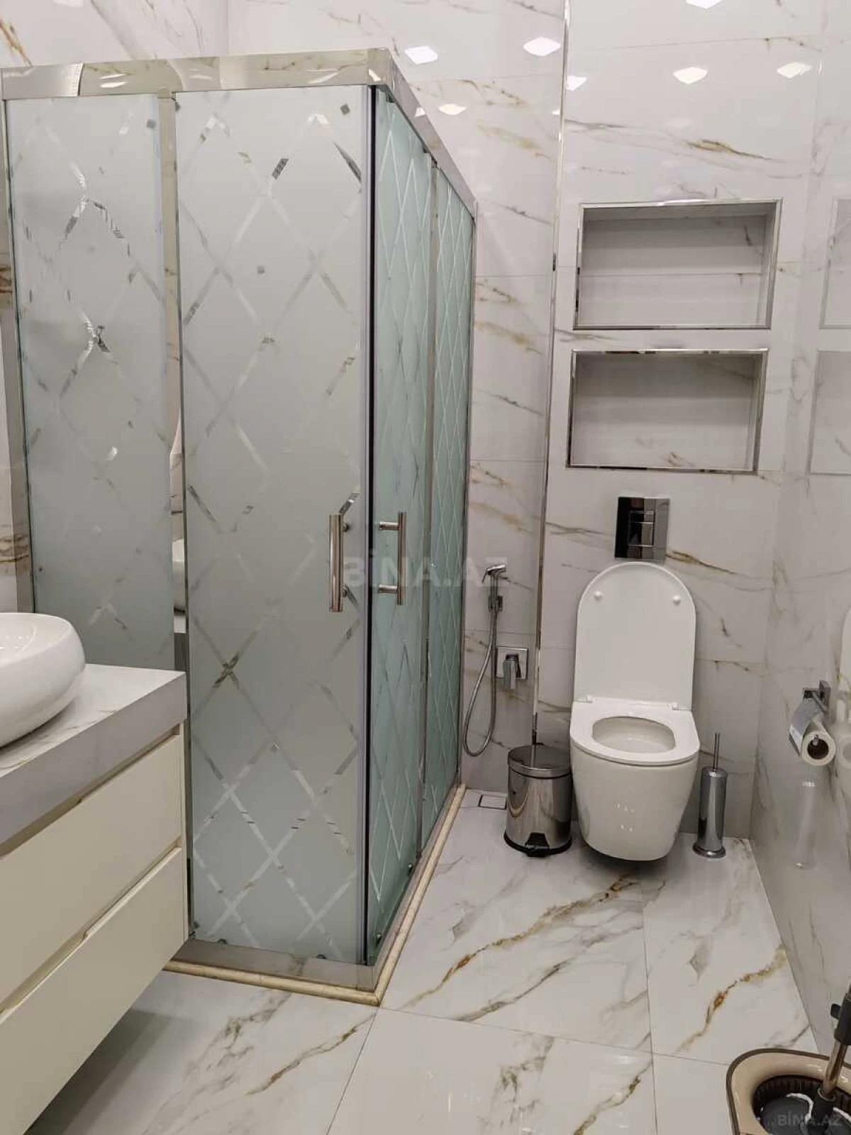 Kirayə verilir 3 otaqlı mənzil 65 m²