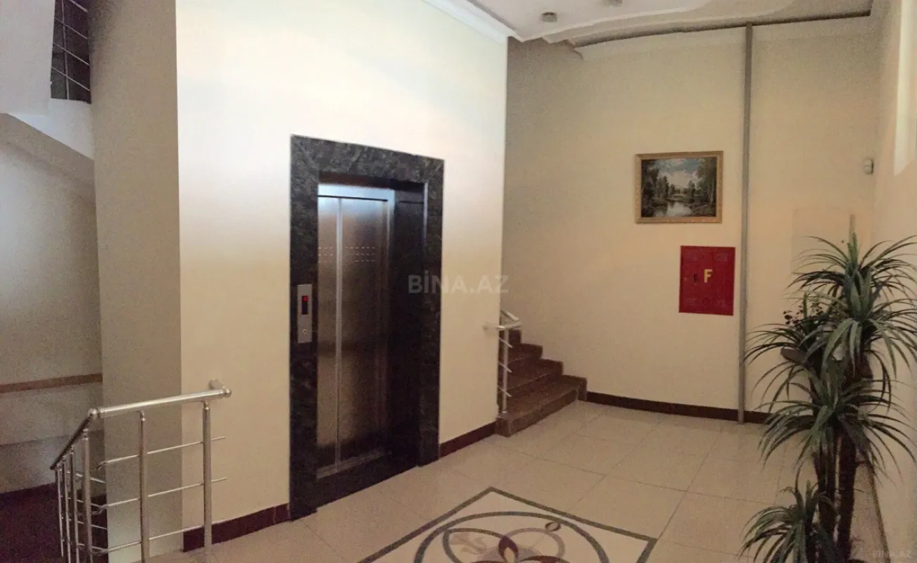 Kirayə verilir 1 otaqlı ofis 12 m²