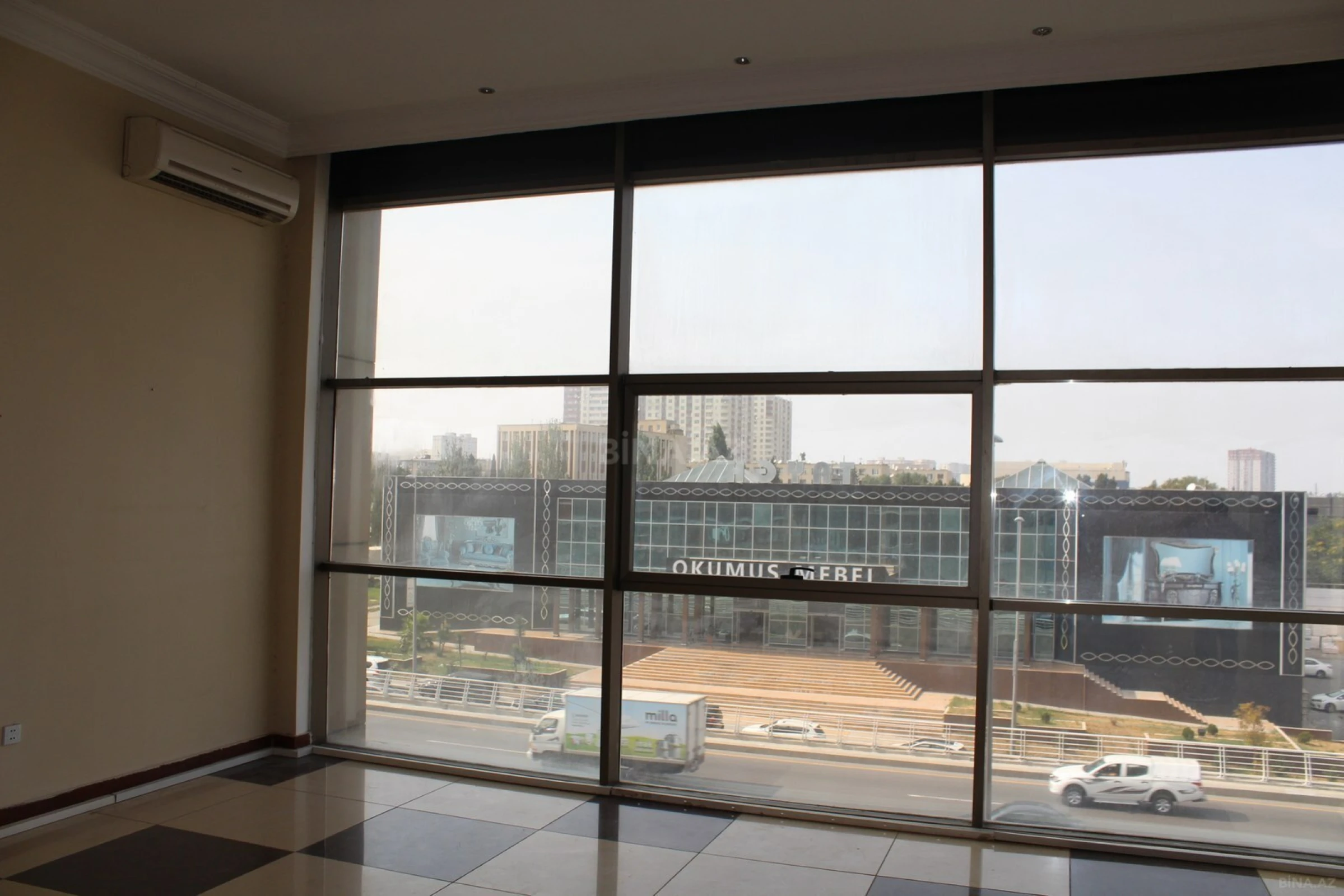 Kirayə verilir 6 otaqlı ofis 110 m²