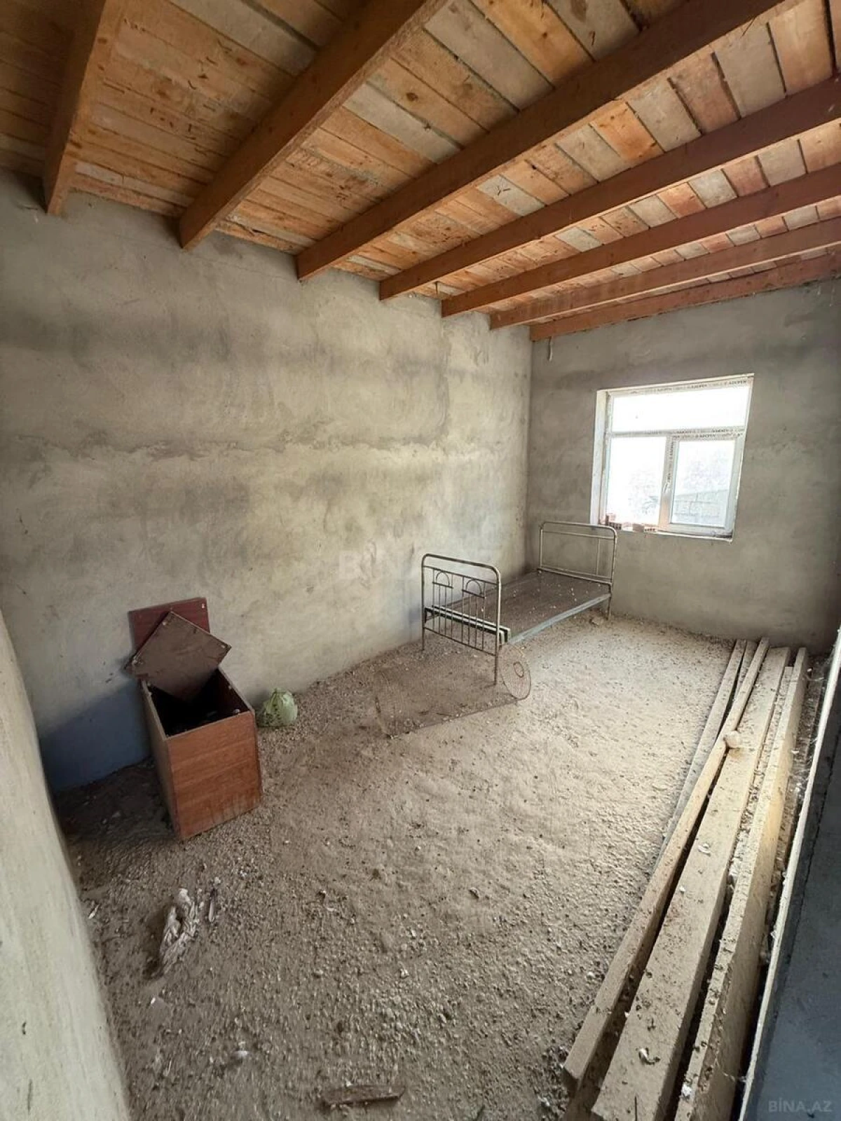 Satılır 6 otaqlı həyət evi 230 m²