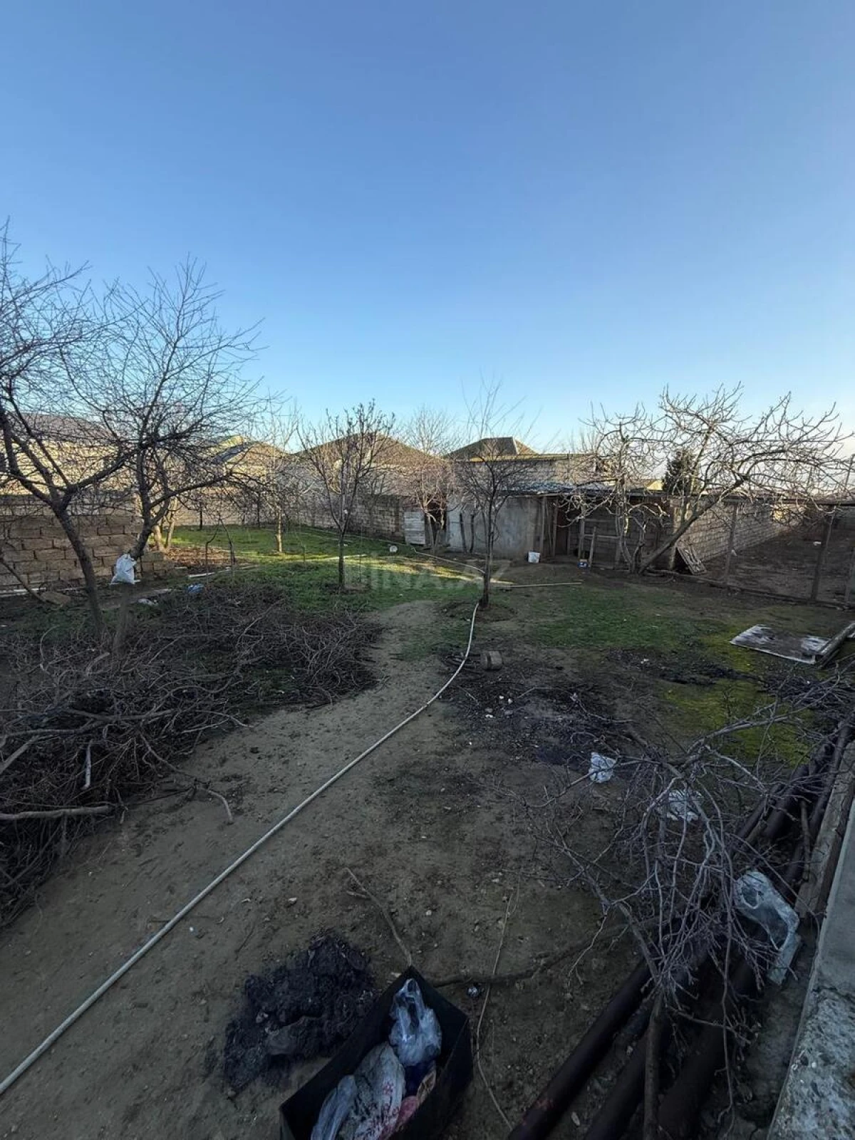 Satılır 6 otaqlı həyət evi 230 m²