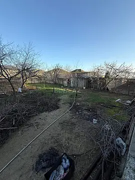 Satılır 6 otaqlı həyət evi 230 m²