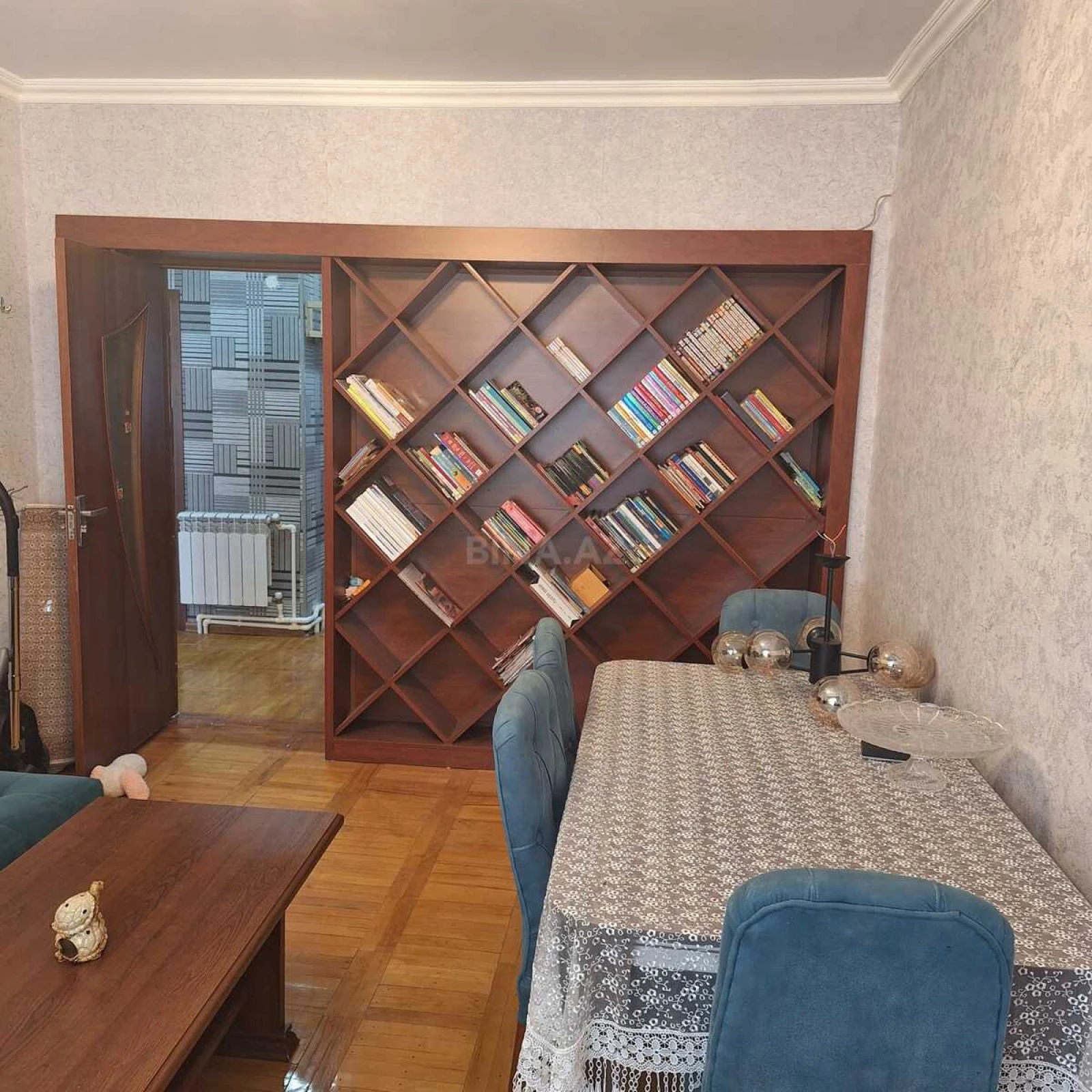 Satılır 3 otaqlı mənzil 70.3 m²