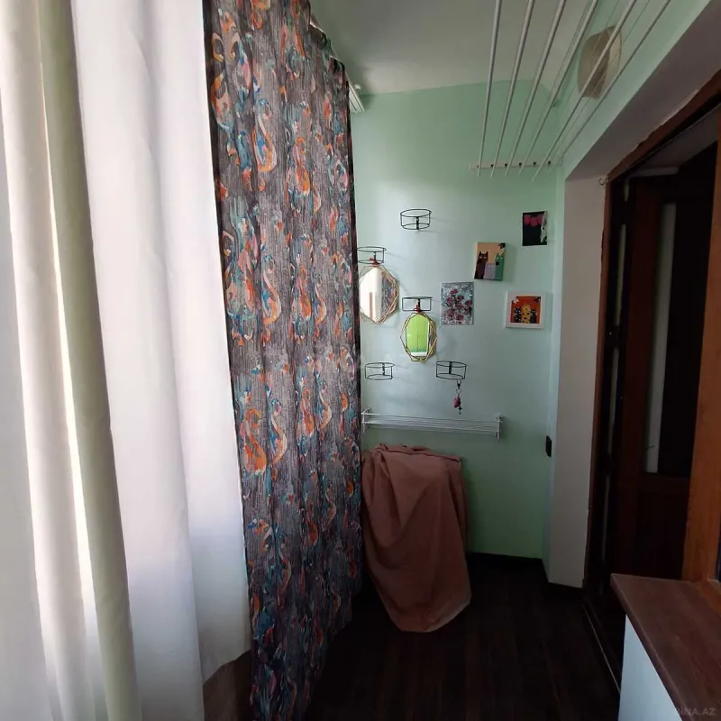 Satılır 3 otaqlı mənzil 70.3 m²