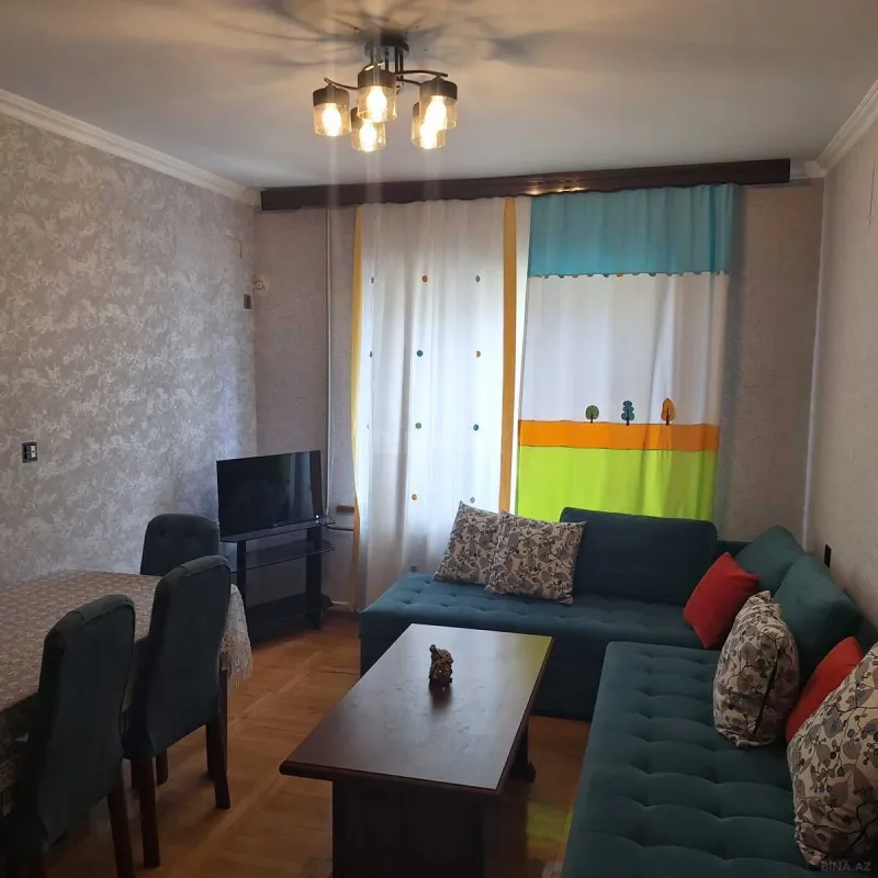 Satılır 3 otaqlı mənzil 70.3 m²