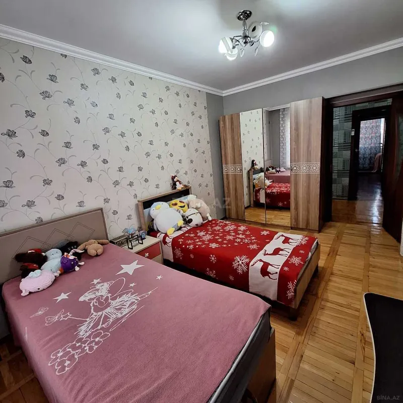 Satılır 3 otaqlı mənzil 70.3 m²