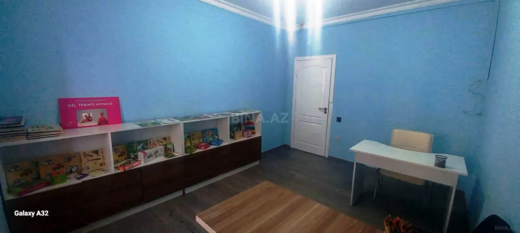 Kirayə verilir 4 otaqlı ofis 180 m²