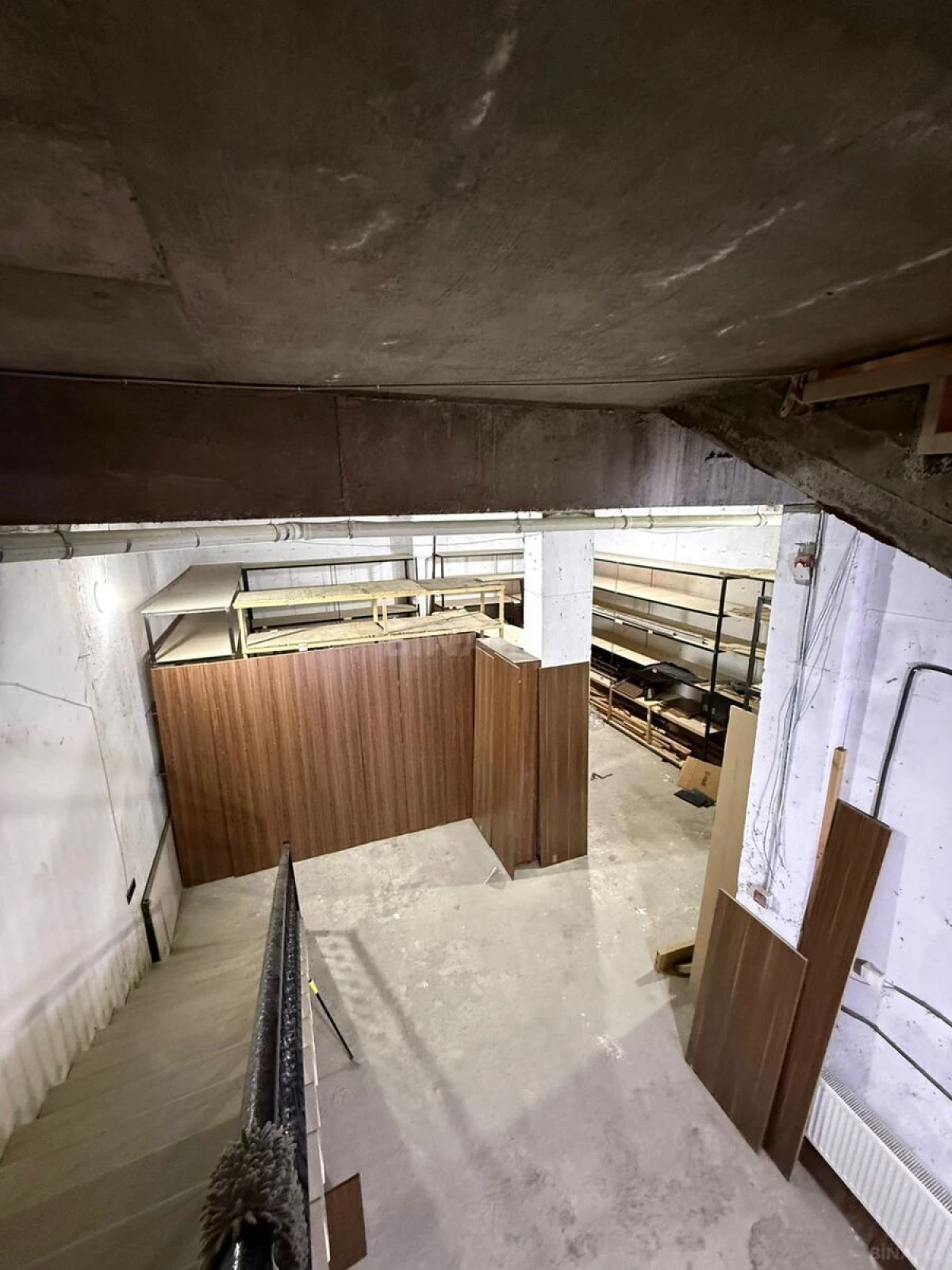 Kirayə verilir obyekt 140 m²