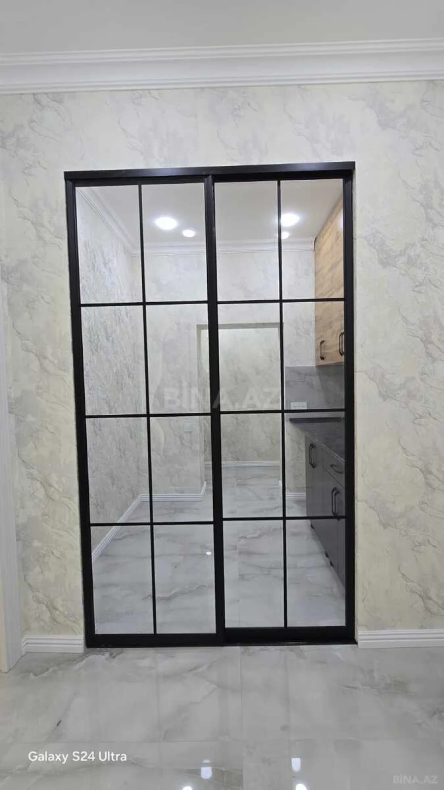Satılır 2 otaqlı mənzil 56 m²