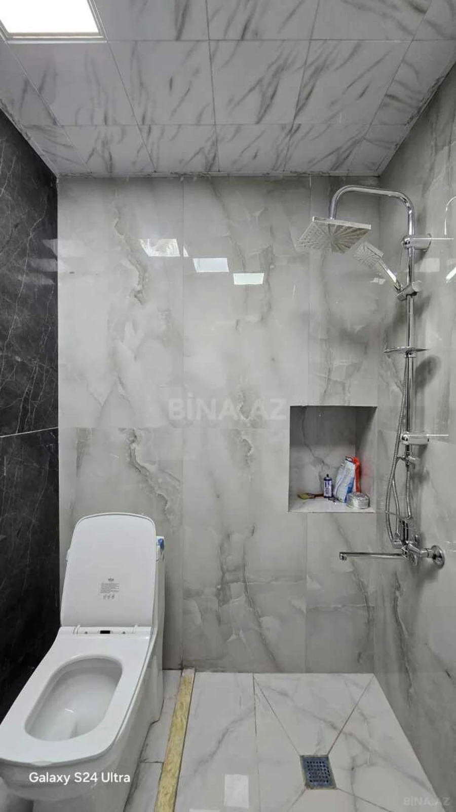 Satılır 2 otaqlı mənzil 56 m²