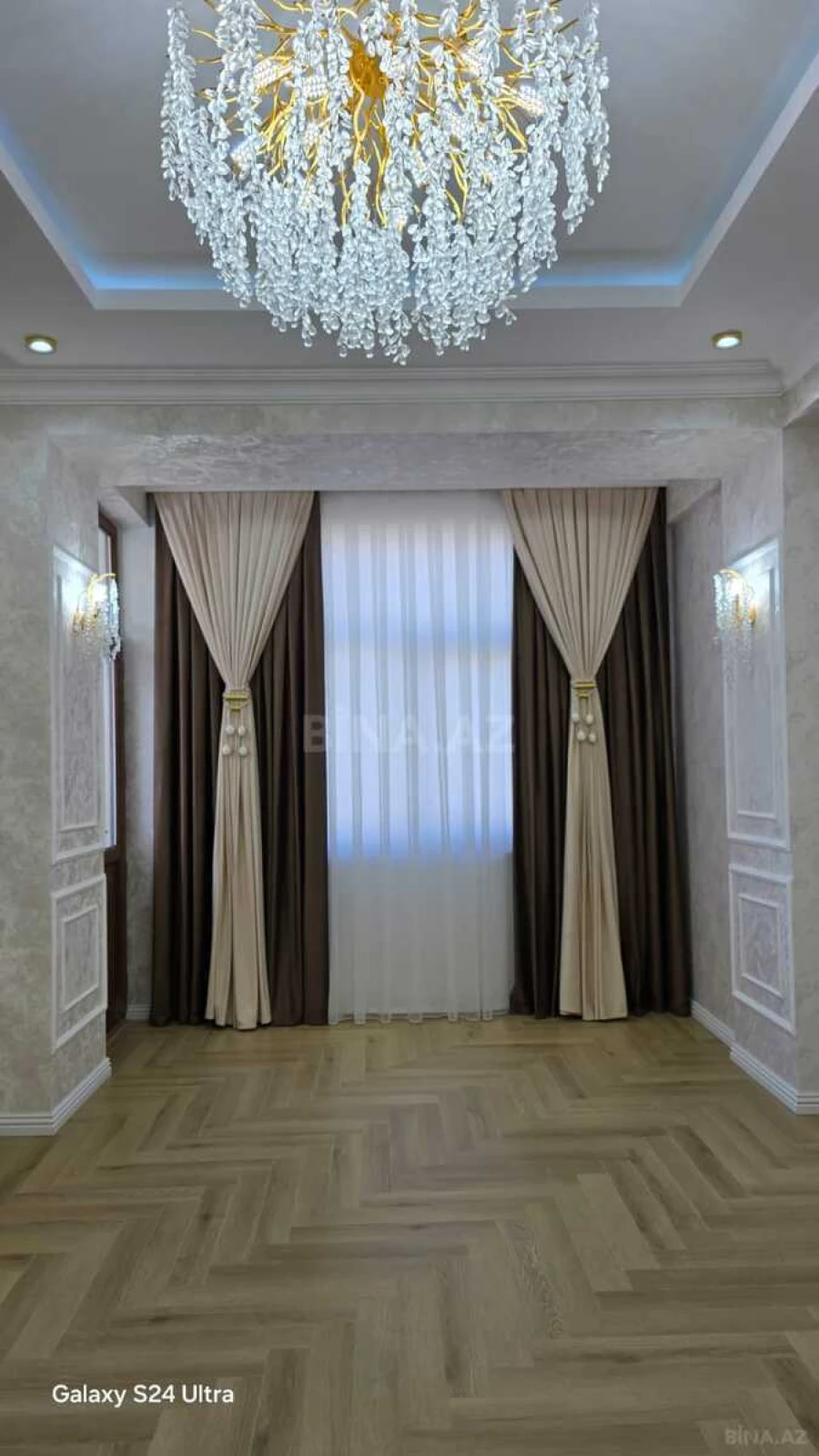 Satılır 2 otaqlı mənzil 56 m²