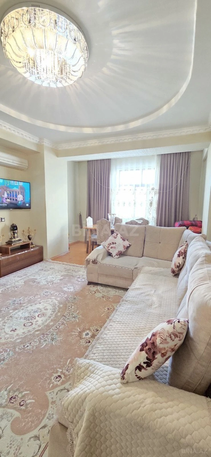 Satılır 3 otaqlı mənzil 126 m²