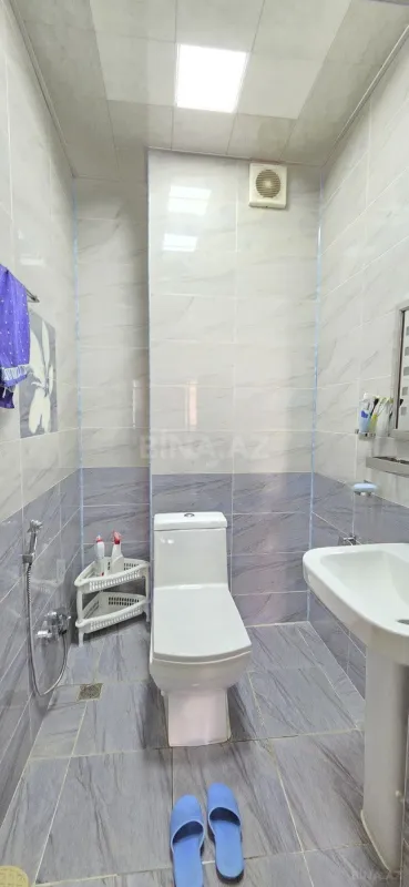 Satılır 3 otaqlı mənzil 126 m²