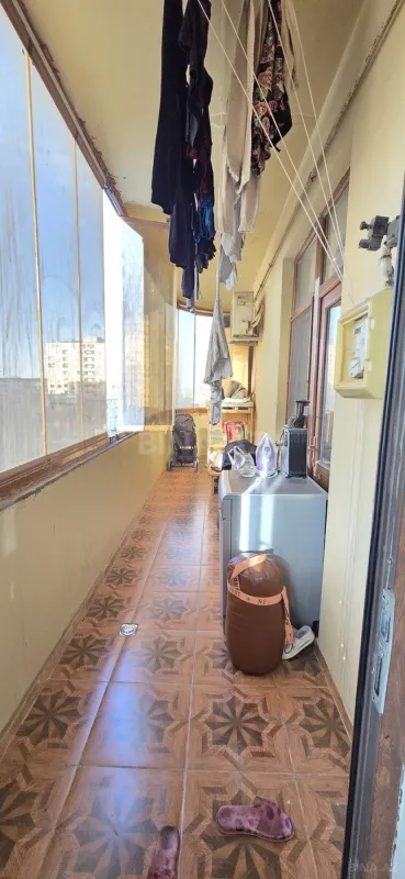 Satılır 3 otaqlı mənzil 126 m²