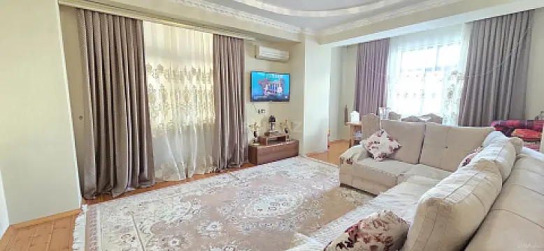 Satılır 3 otaqlı mənzil 126 m²