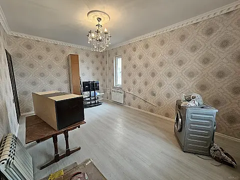 Satılır 2 otaqlı mənzil 45 m²