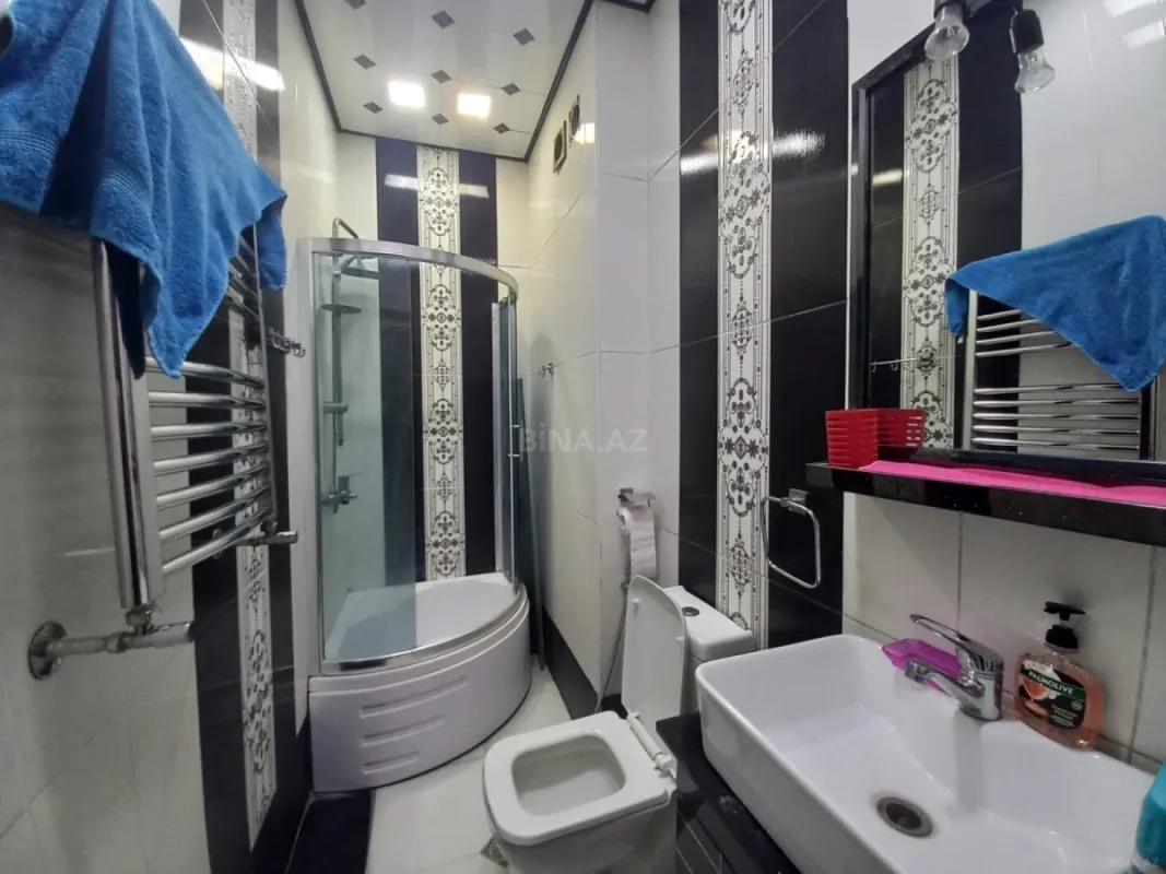 Kirayə verilir 2 otaqlı mənzil 90 m²