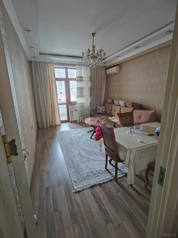 Kirayə verilir 3 otaqlı mənzil 95 m²
