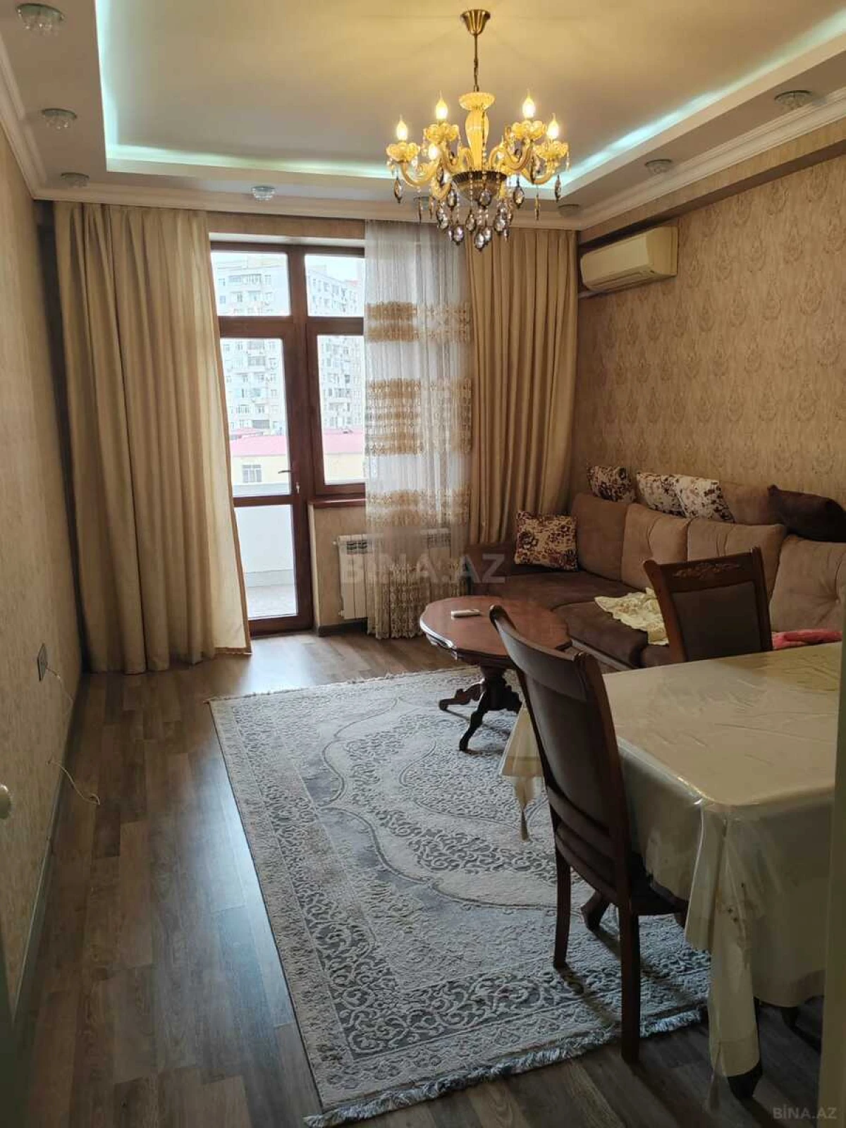 Kirayə verilir 3 otaqlı mənzil 95 m²