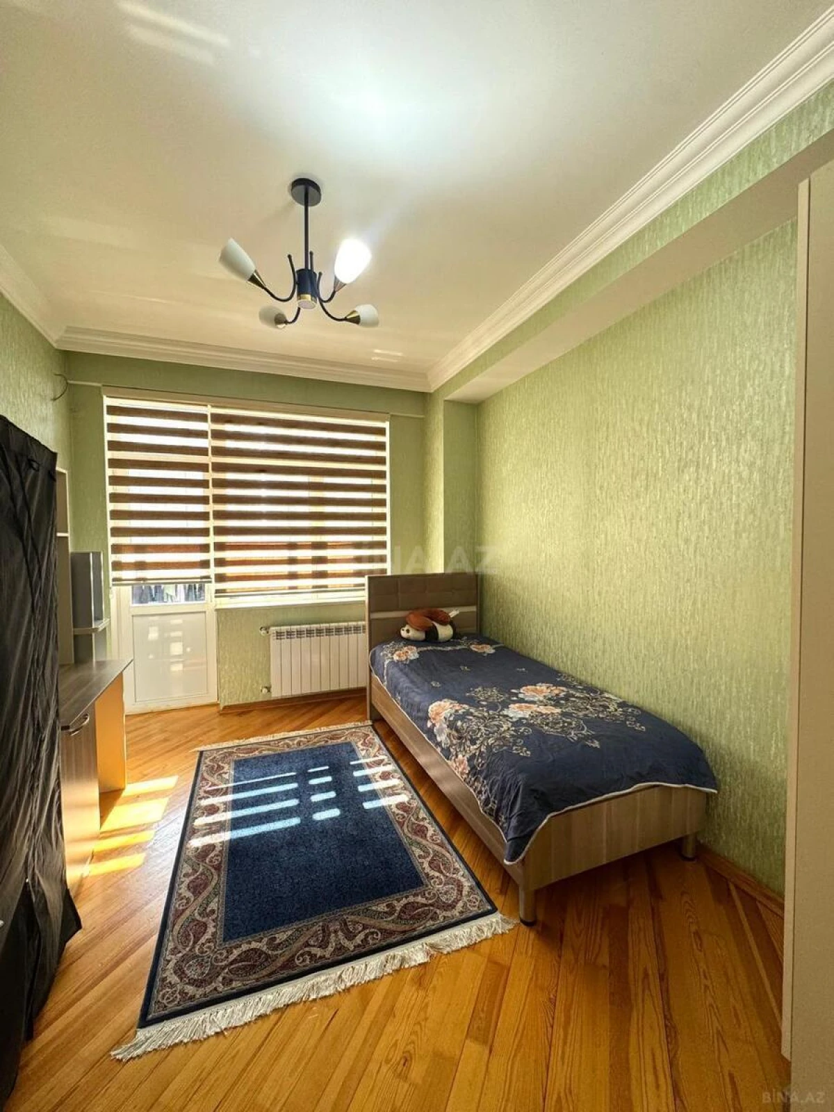 Satılır 3 otaqlı mənzil 120 m²