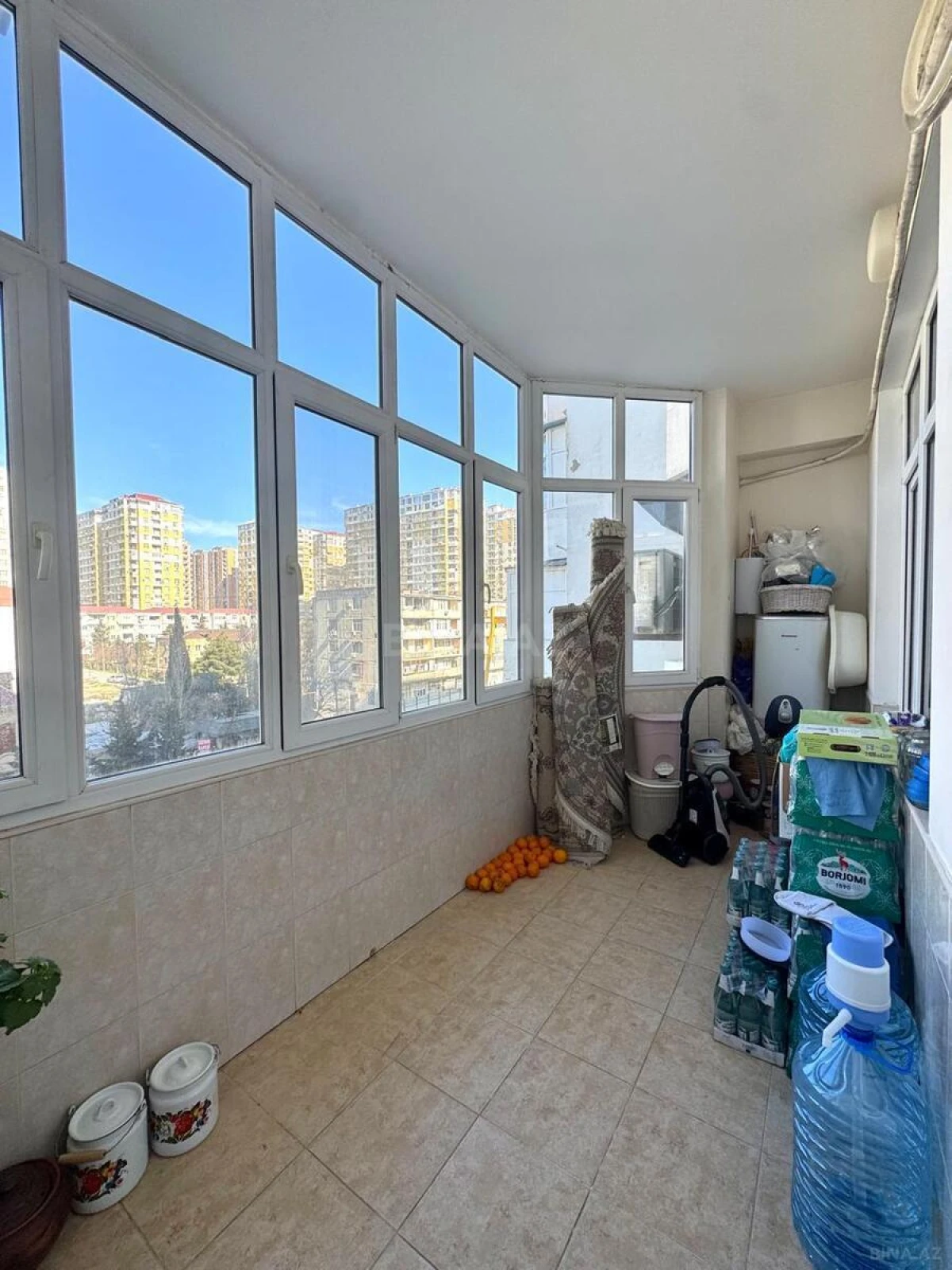 Satılır 3 otaqlı mənzil 120 m²