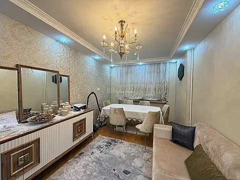 Satılır 4 otaqlı mənzil 90 m² — Bakı, Yeni Günəşli 4 otaq 90.00 m²