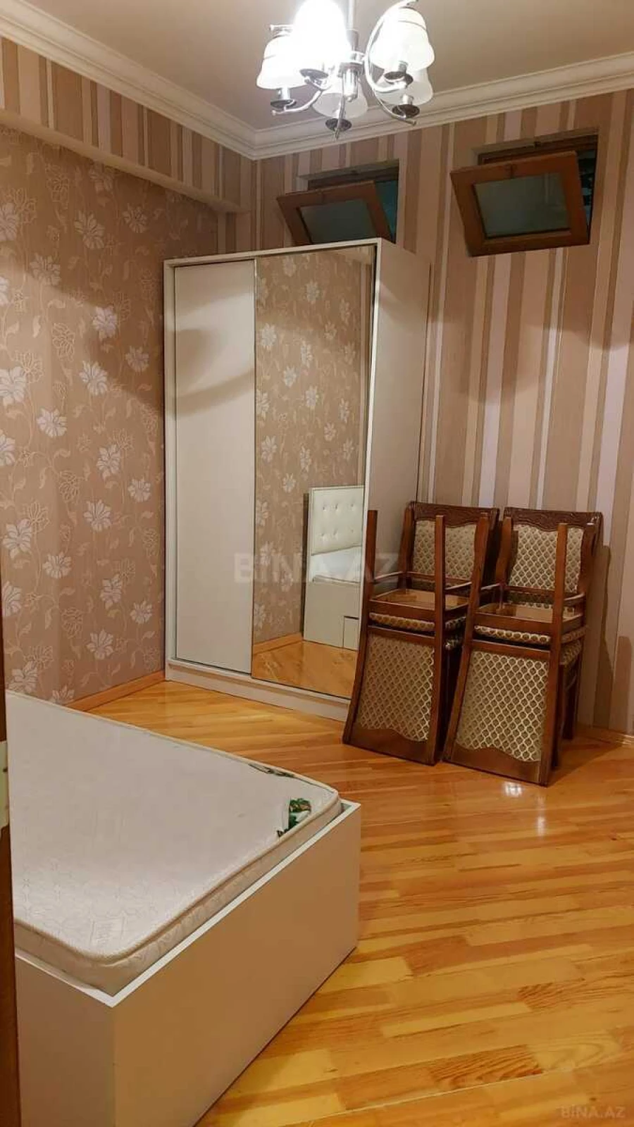 Kirayə verilir 3 otaqlı mənzil 79 m²
