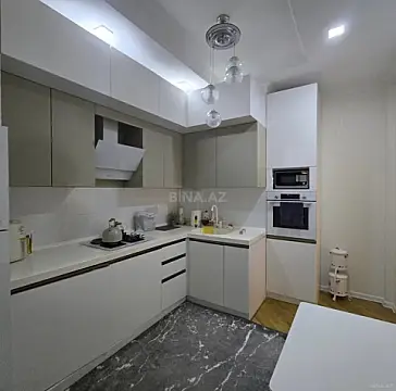 Satılır 2 otaqlı mənzil 89 m²