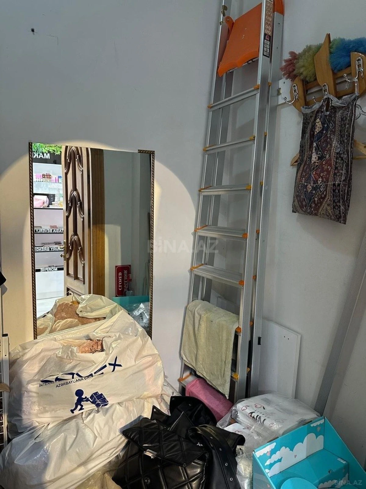 Kirayə verilir obyekt 125 m²