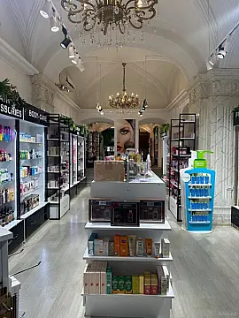 Kirayə verilir obyekt 125 m²