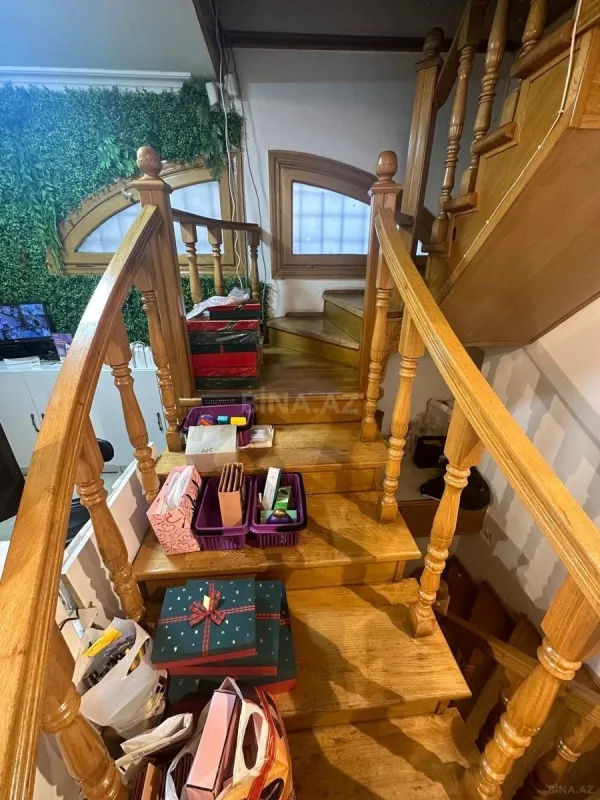 Kirayə verilir obyekt 125 m²