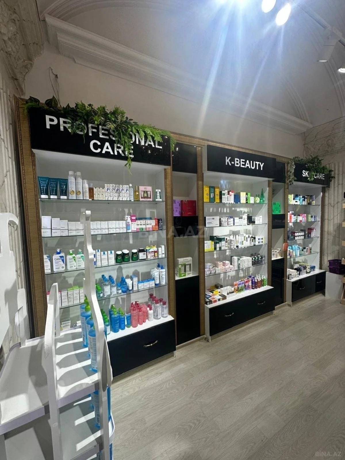 Kirayə verilir obyekt 125 m²