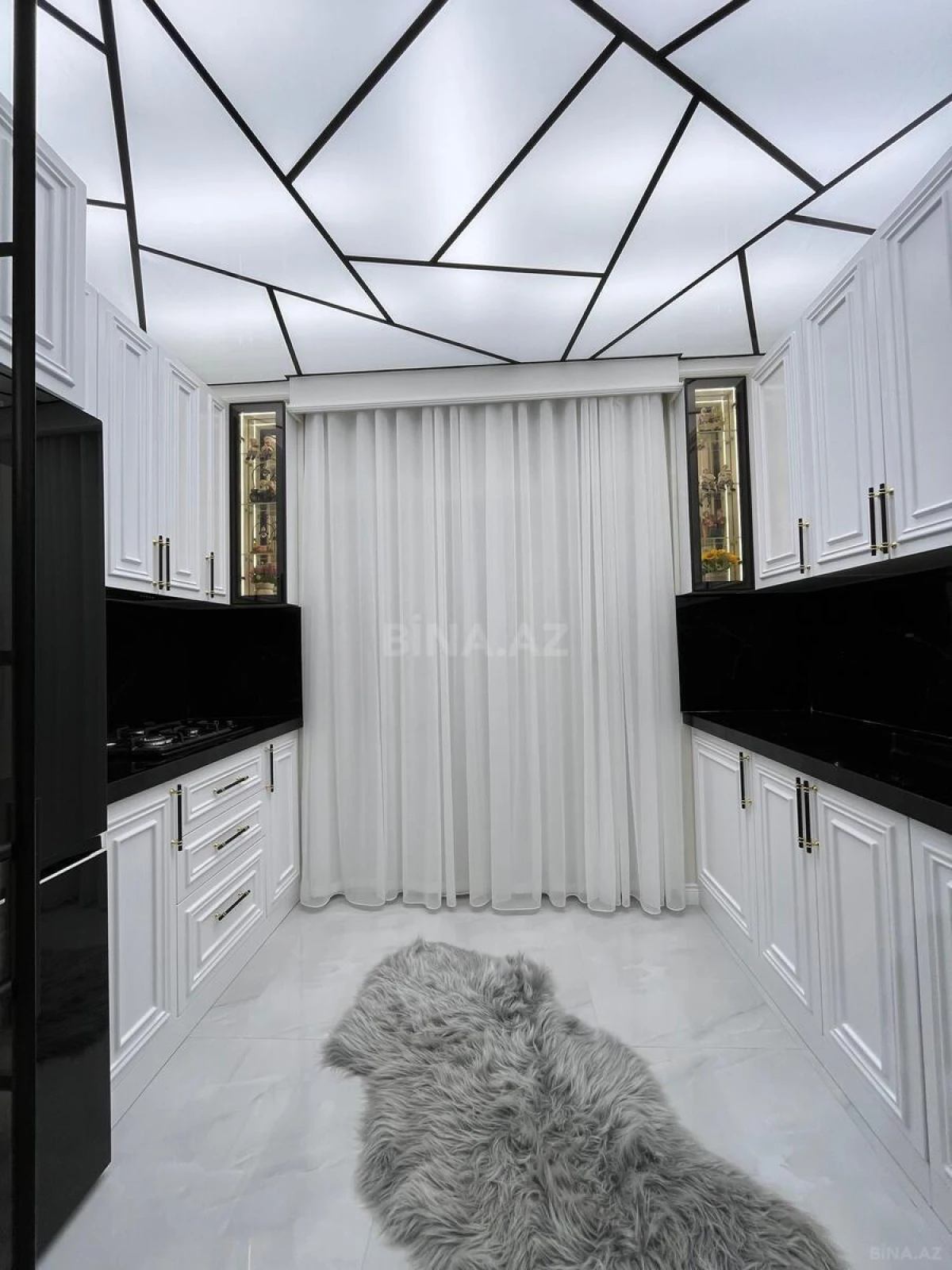 Satılır 3 otaqlı mənzil 100 m²