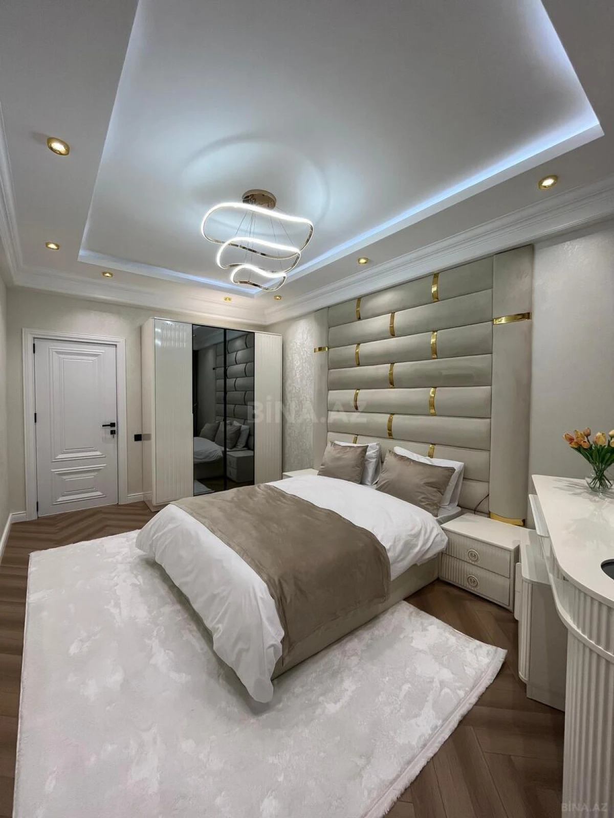 Satılır 3 otaqlı mənzil 100 m²