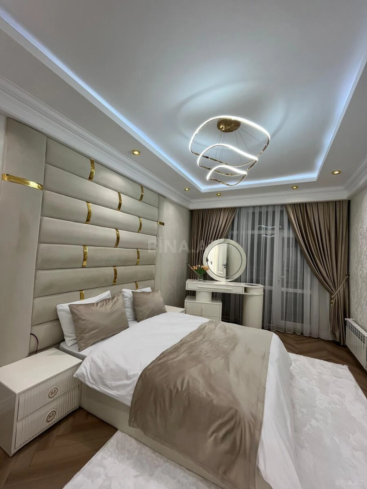 Satılır 3 otaqlı mənzil 100 m²