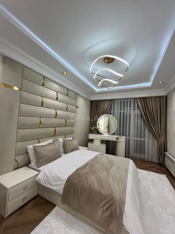 Satılır 3 otaqlı mənzil 100 m²