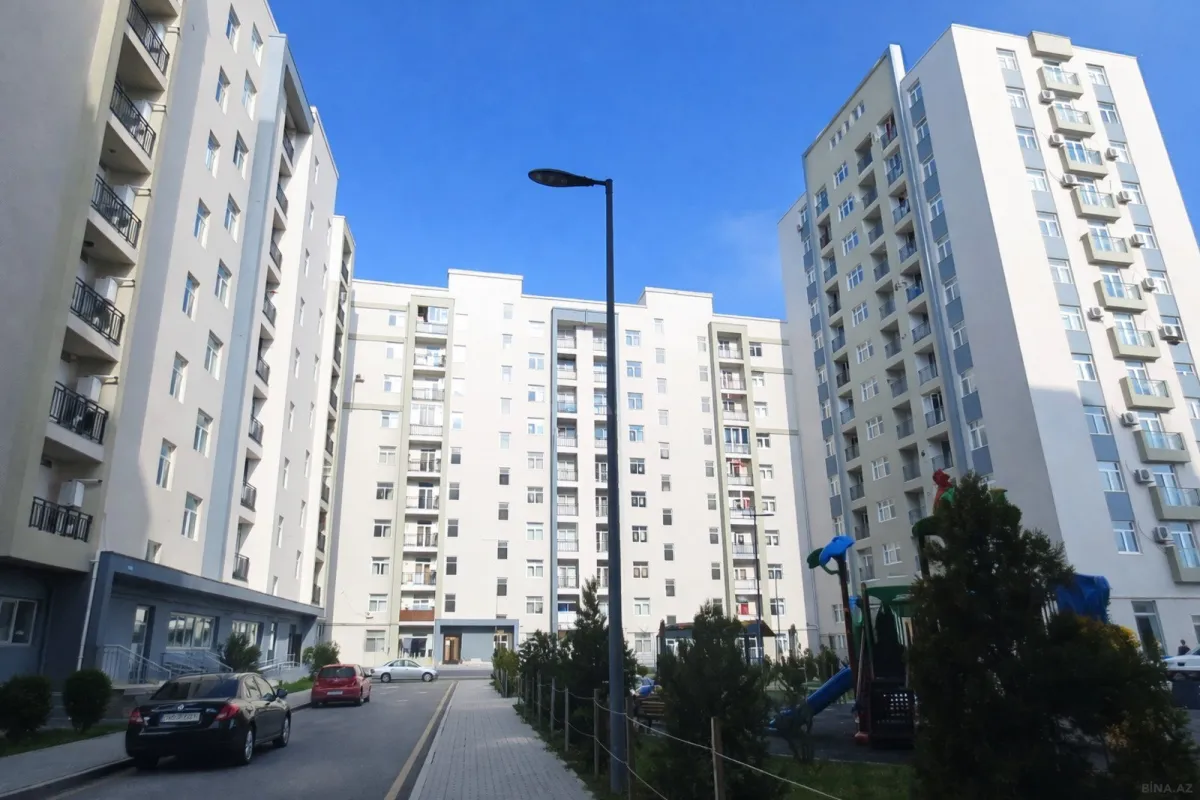 Satılır 2 otaqlı mənzil 65 m²