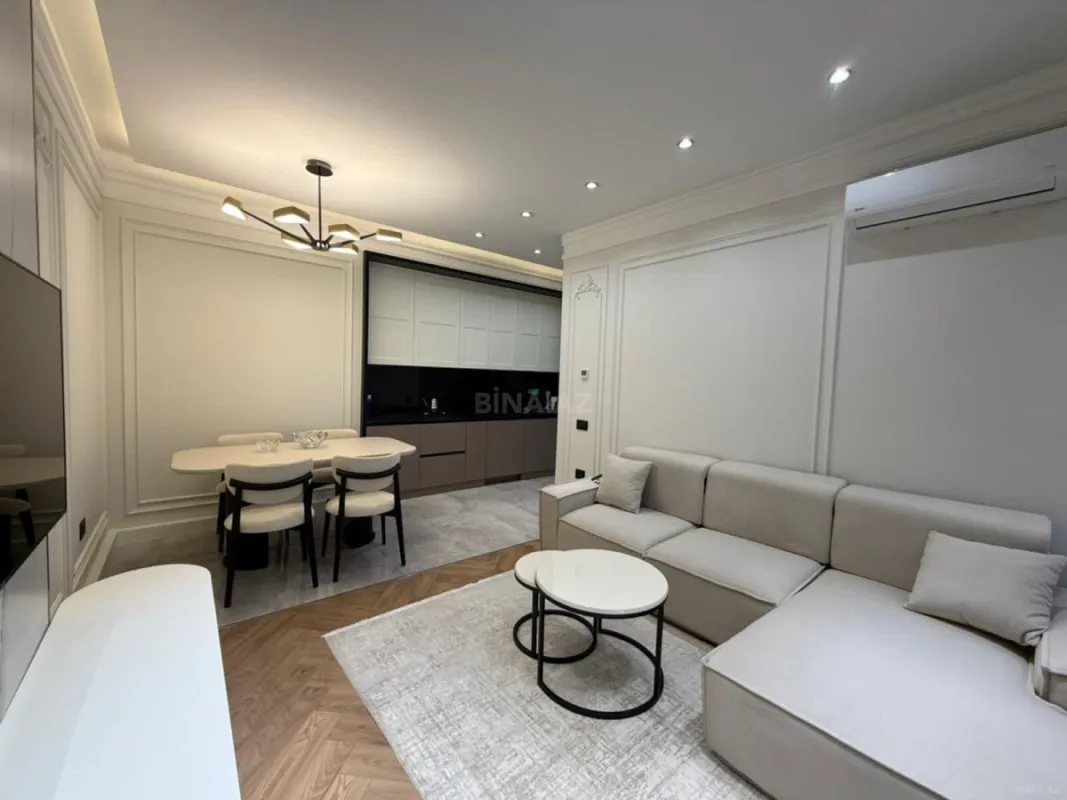 Satılır 3 otaqlı mənzil 92 m²