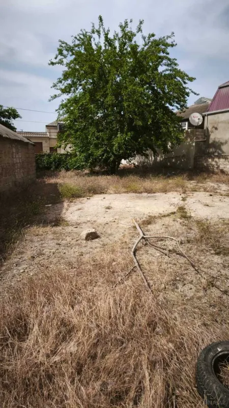 Satılır torpaq sahəsi 10 m²