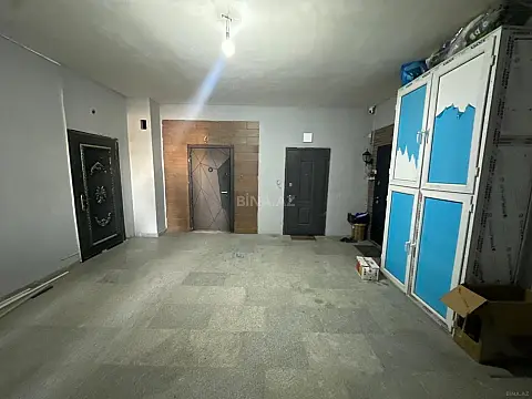 Satılır 4 otaqlı mənzil 147 m²