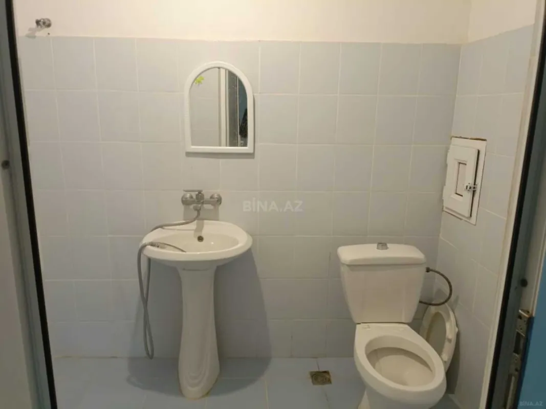 Kirayə verilir 2 otaqlı mənzil 70 m²