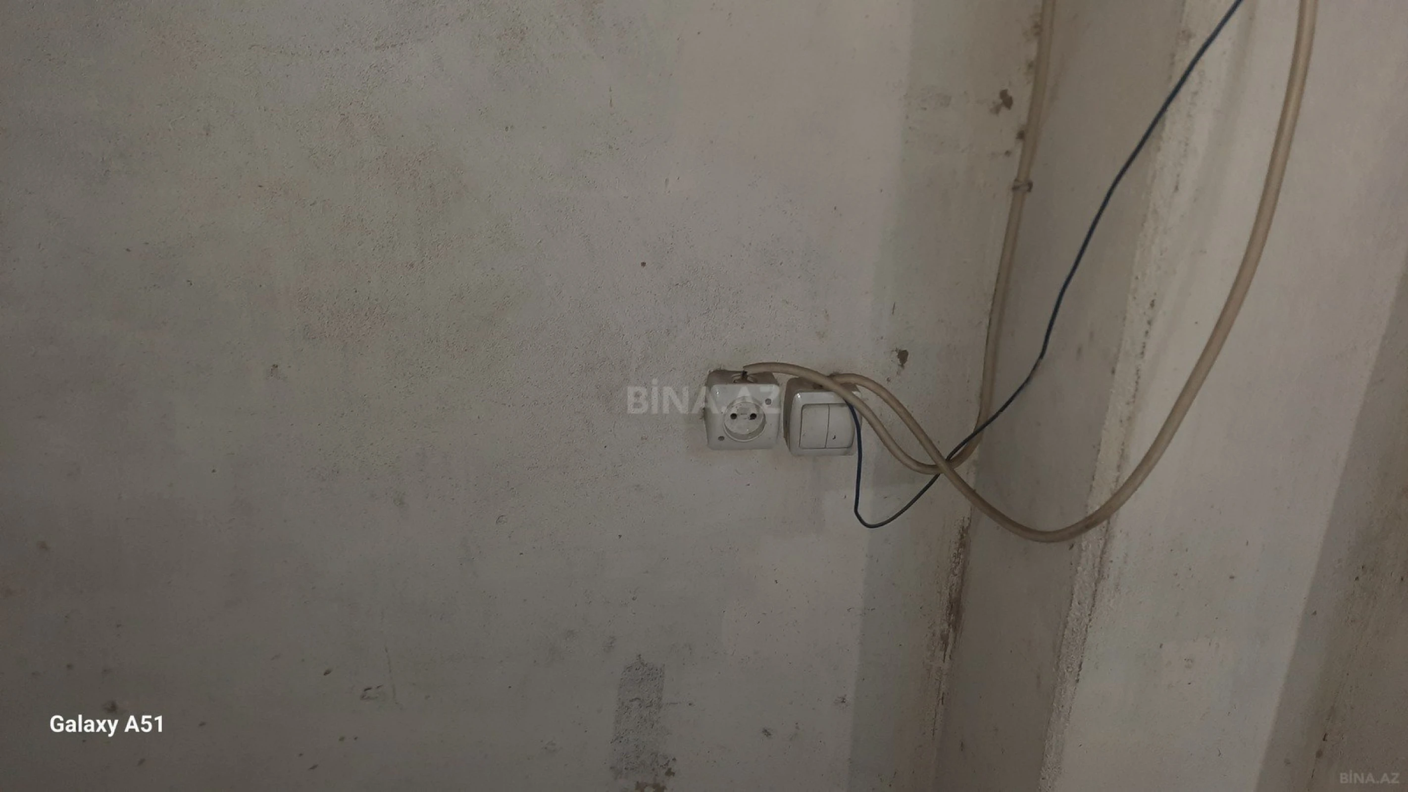 Kirayə verilir qaraj 20 m²