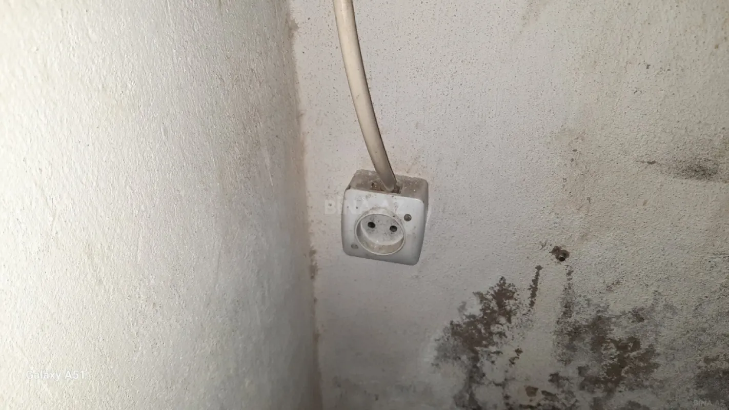 Kirayə verilir qaraj 20 m²