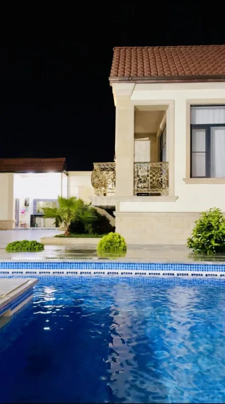 Satılır 5 otaqlı həyət evi 165 m²