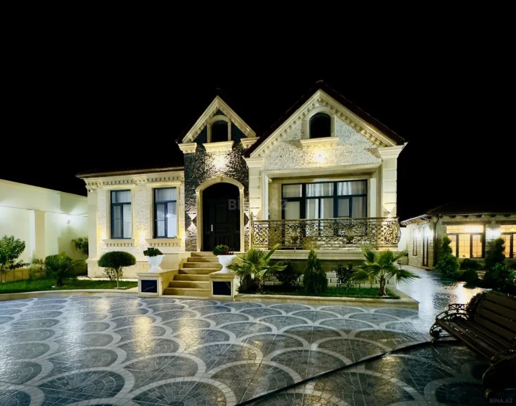 Satılır 5 otaqlı həyət evi 165 m²