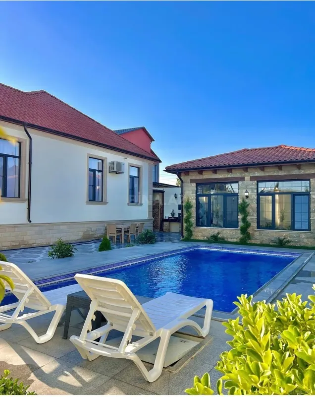 Satılır 5 otaqlı həyət evi 165 m²