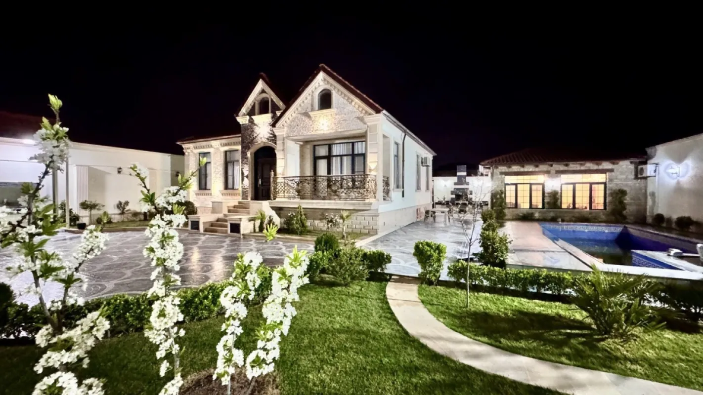 Satılır 5 otaqlı həyət evi 165 m²