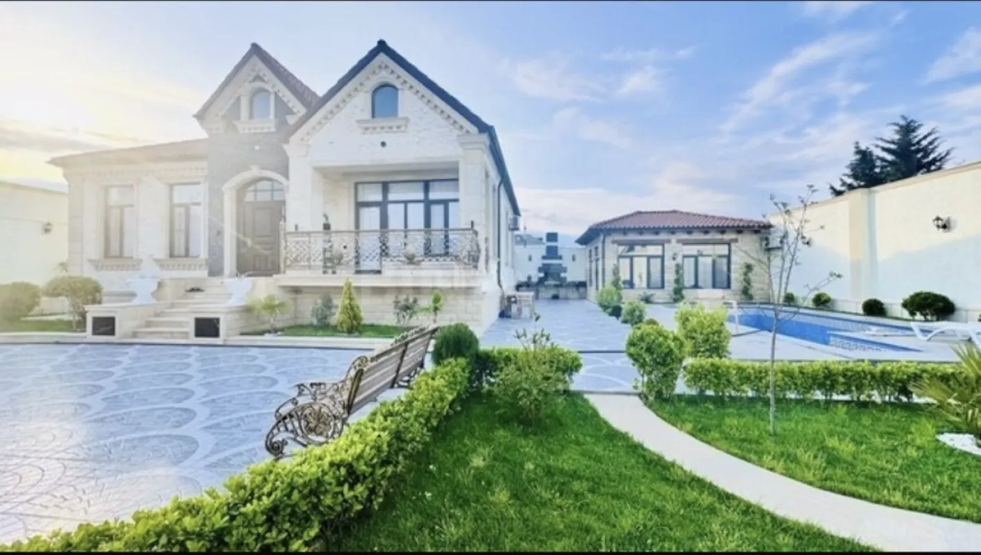 Satılır 5 otaqlı həyət evi 165 m²